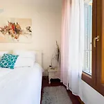 Porto San Rocco 12 Tirabora Short Rent, Con Parcheggio Privato Apartment Muggia