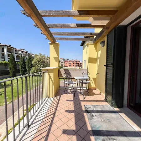 Porto San Rocco 12 Tirabora Short Rent *