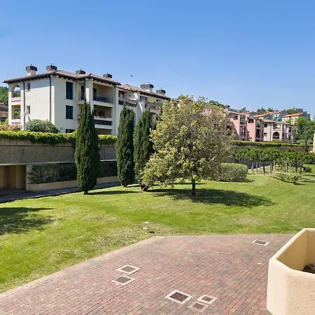 Appartement Porto San Rocco 12 Tirabora Short Rent, Con Parcheggio Privato Múggia