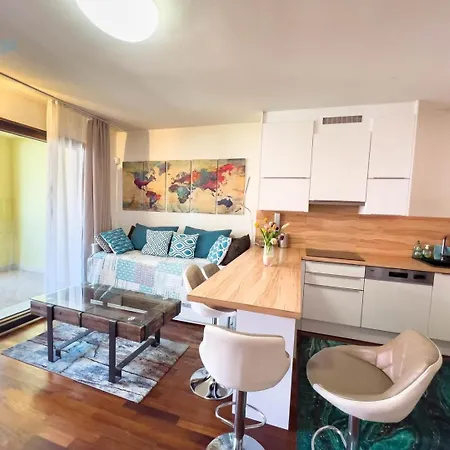 Porto San Rocco 12 Tirabora Short Rent Apartment *