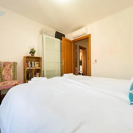 Porto San Rocco 12 Tirabora Short Rent, Con Parcheggio Privato